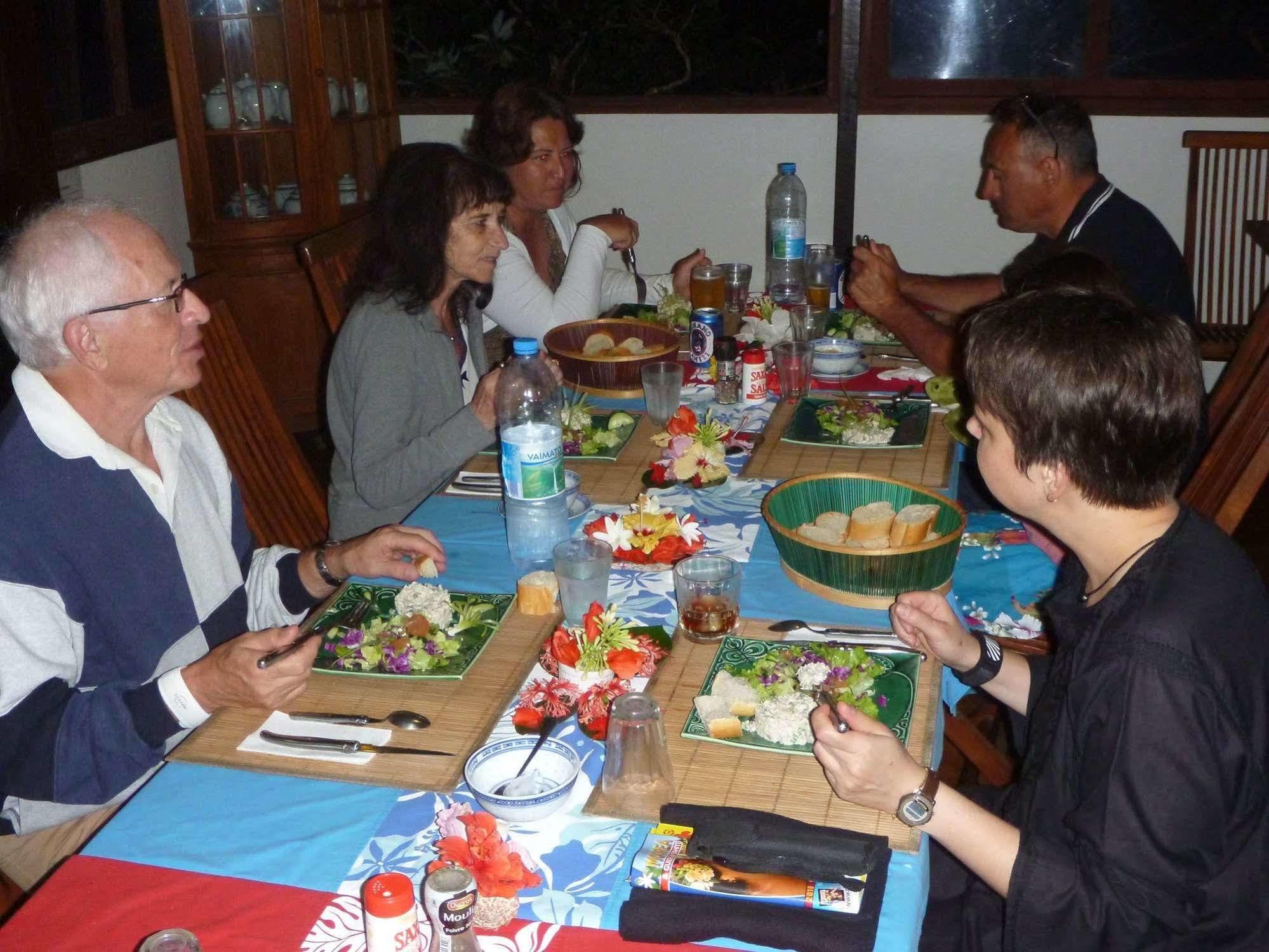 Fare Vaihere Moorea Bagian luar foto